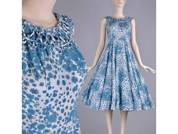 XS/S Vintage 1940s Blue Floral Circle Skirt Swing