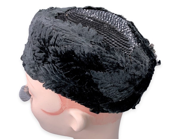 Vintage 40s Black Velvet Leaf Sequin Skull Cap Pi… - image 1