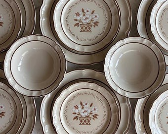 Vintage 1970s/80s Mayblossom by Hearthside Cottage Stoneware. Sold individually.