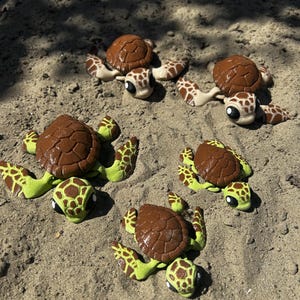 Flexible 3D Printed Turtle Kawaii Articulated Turtle Pastel Fidget Toy Moveable Sea Turtle Handmade Gift for her gift for him