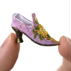 PDFtutorial Rococo Inspired Doll Shoes image 1