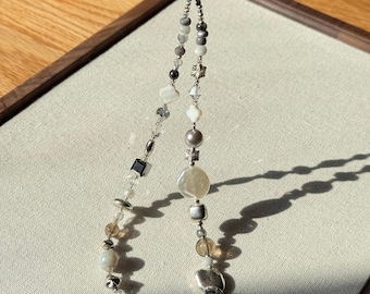 Pearl & Crystal Beaded Phone Charm: Elegant Silver Accent