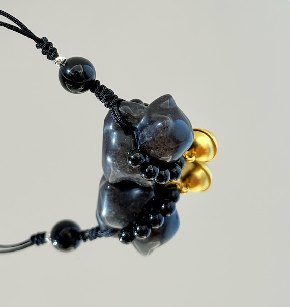 MZRAN Ciondolo a forma di gatto, stile giapponese, portachiavi tradizionale con ciondolo a forma di gatto, con campanelle e telefono, Viola, M8096