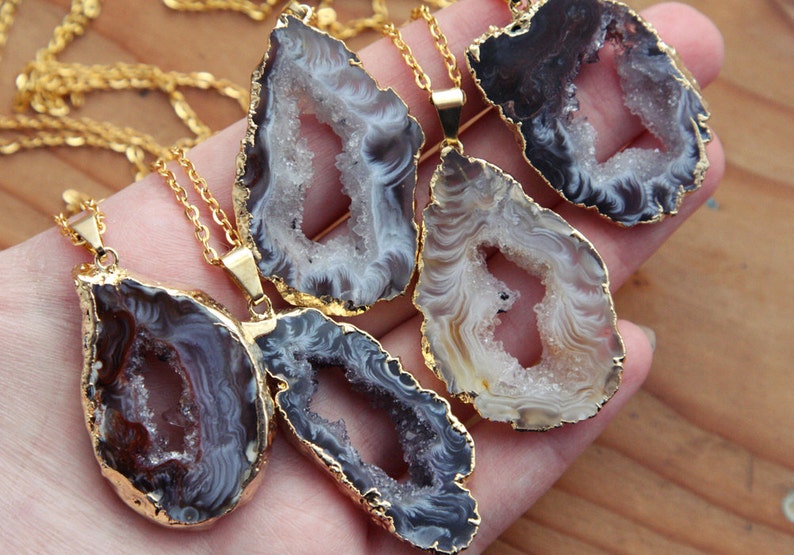 Gold Coated Agate Slice Pendant Necklaces Natural Quartz Stone Gemstone Raw Rough Druzy Crystal Small Colourful Colorful Black White Brown image 5