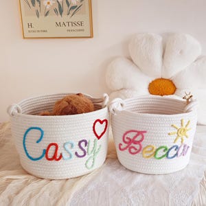 Personalisierter Baby Geschenkkorb, Neugeborenen Babypartygeschenk, Benutzerdefinierter Name Korb, Seil Baumwolle Aufbewahrungskorb, Baby Jungen Mädchen Geschenk