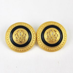 Vintage Classic Gold Earrings Round Gold Filigree w Black Pierced Earrings