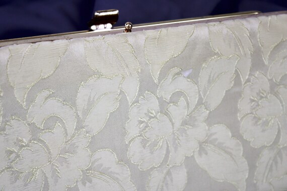 60s Formal Clutch Purse Ivory White Brocade Weddi… - image 5