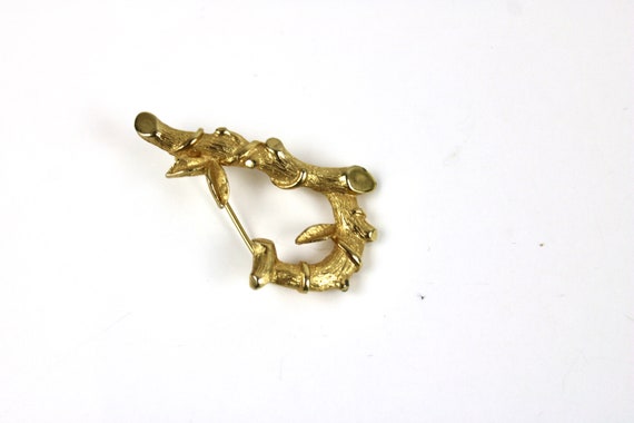 Sarah Coventry J Initial Brooch Vintage Goldtone … - image 4