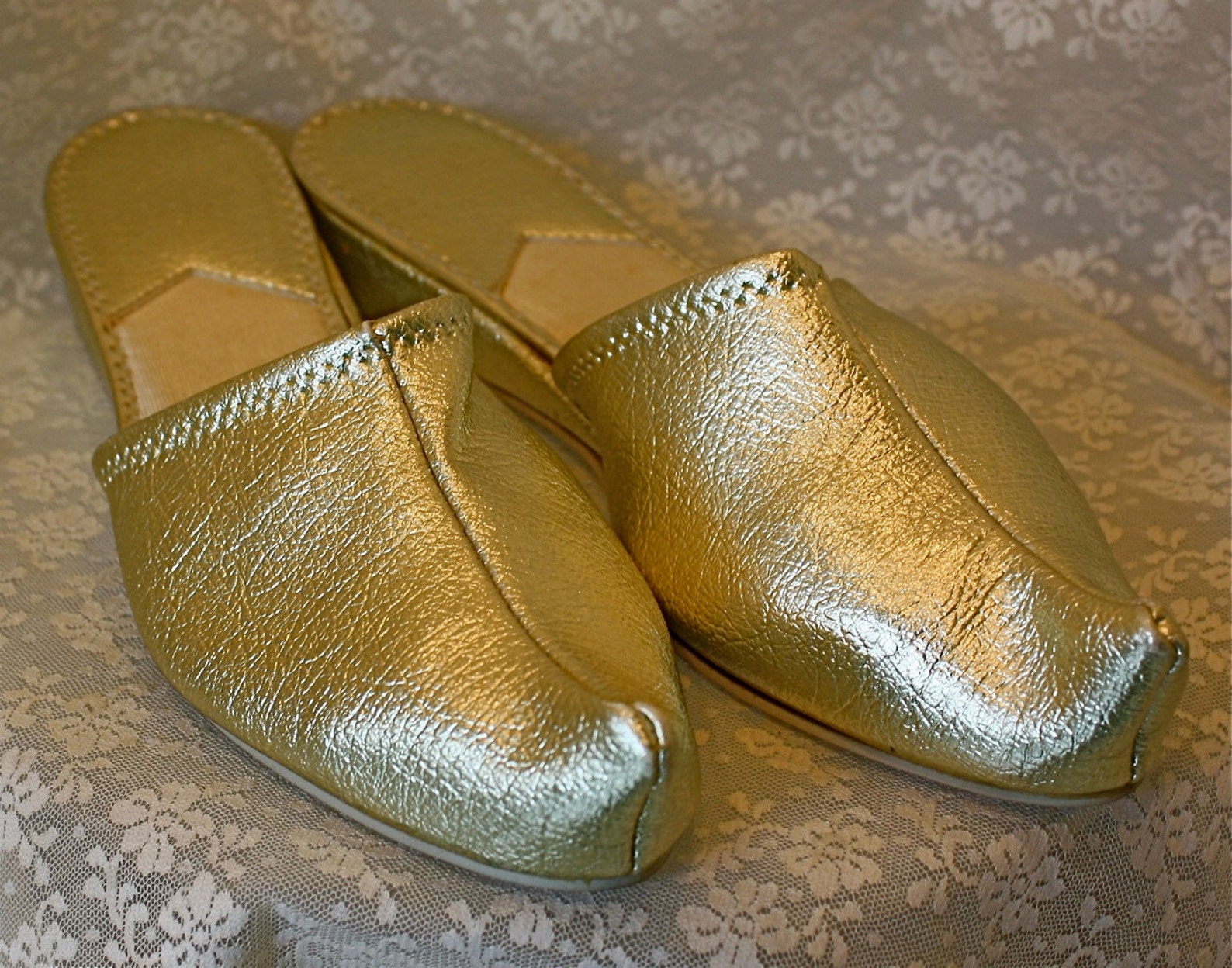 Vintage 60s Shoes Slippers Gold Jeannie Slippers Turn up Toe Etsy