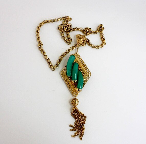 60s Jade Pendant Necklace Gold Chain 7" Tassel Pe