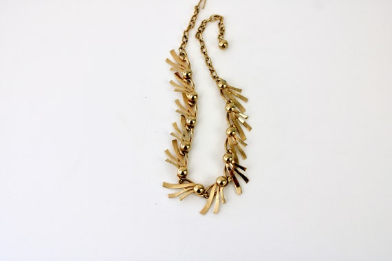 Vintage 60s Choker Gold Bead & Swirl Chain Neckla… - image 7