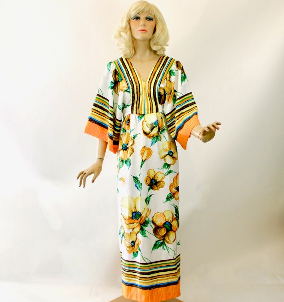 70s Hawaiian Maxi Dress White Empire w Large Floral P… - Gem