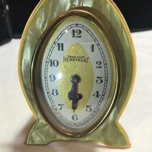 Reloj en miniatura Heartbeat de The Lux Clock Mfg Co., década de 1930 (muy raro)
