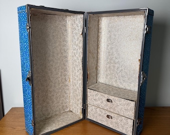 Vintage 1960s Doll Trunk: Red & White Metal, Brass Hardware - Etsy