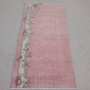 Vintage Turkish Oushak Rug: Handmade Wool Anatolian Carpet (2.10x5.6 Ft)