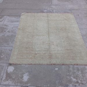 4x4 Vintage Turkish Rug, Square Rug, Handwoven Wool Oushak Rug, 4x4 Rug, Small Rug, Bathroom Doormat Kitchen Rug, Anatolian Rug,4.1x4.5 Ft