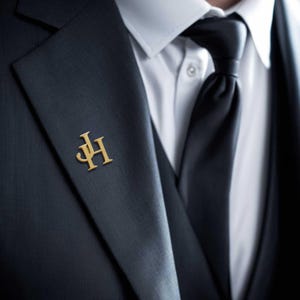 Broche con logotipo personalizado, prendedor de solapa de traje, broche con inicial personalizado, diseño de cualquier prendedor con símbolo, placa de identificación corporativa, regalo del Día de la Madre