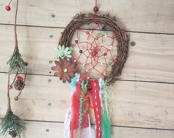 Holiday Decoration, Christmas Dreamcatcher, Rustic home Decor, Christmas Wreath, Farmhouse home decor, Holiday Gift, Hostess gift, Macrame