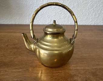 Vintage Antique Heavy Brass Kettle Tea Pot Jug