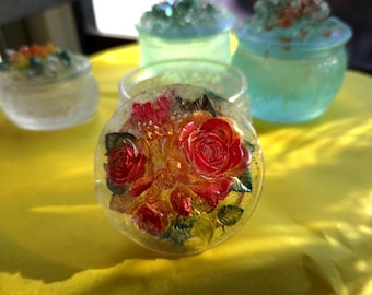 Handmade Resin Trinket Jars with Floral Lids – Vintage-Style Decorative Keepsake Boxes – Jewelry, Gift, or Home Décor. Great gift idea.