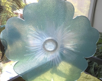 Holographic Flower Resin Bowl with single serve bowls– Iridescent Decorative Dish for Home Décor, Vanity, or Gift