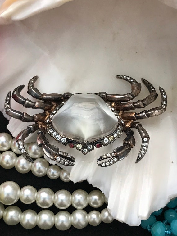 Rare Trifari Lucite Crab Brooch, Jelly Belly Brooc