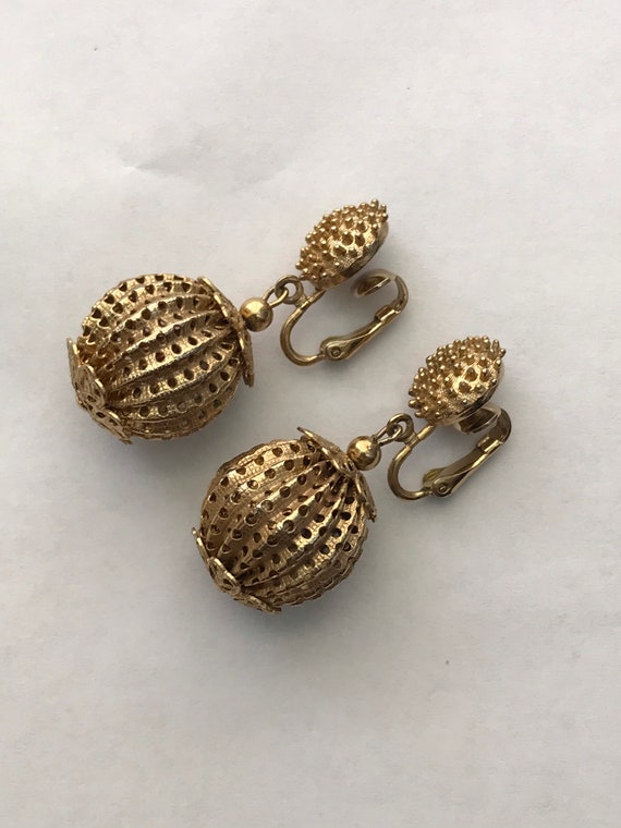 Vintage Coro Clip On Earrings - image 1