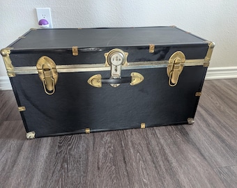 Vintage 32" Seward Steamer Trunk/Footlocker Chest | Has Original Removable Tray