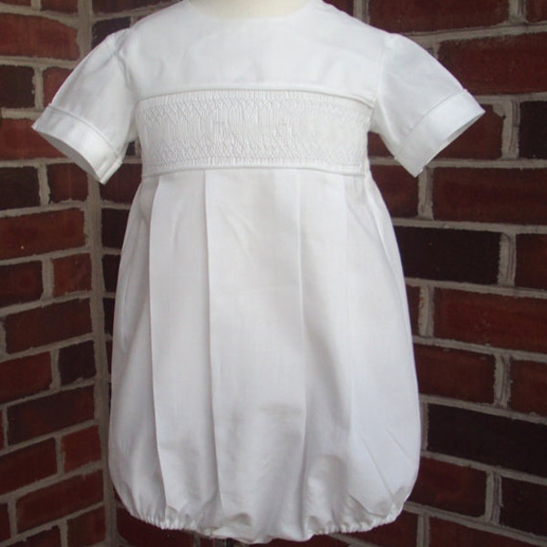 Hand smocked Baby Junge Taufe Outfit kundenspezifisch konfektioniert