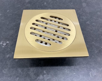 Brass floor waste for a shower or wet room. solid brass. This shower waste is designed to be set in the floor and into a pre plumbed drain.