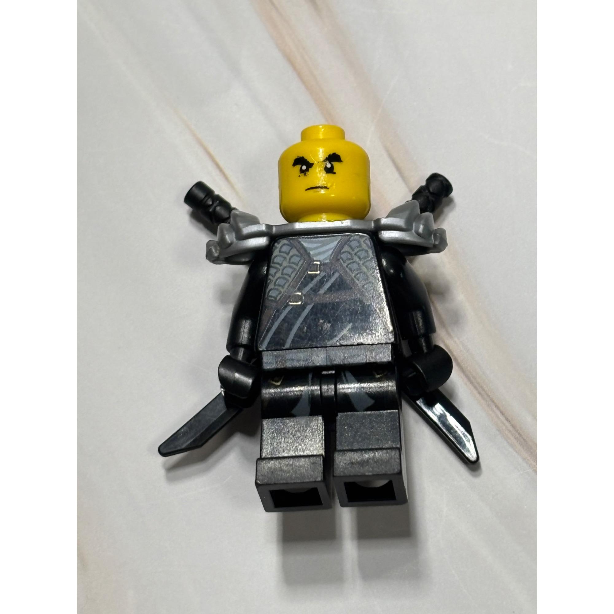 専用2 SEALED Lego 9447 Lasha's Bite Cycle NINJAGO Set w/ 2