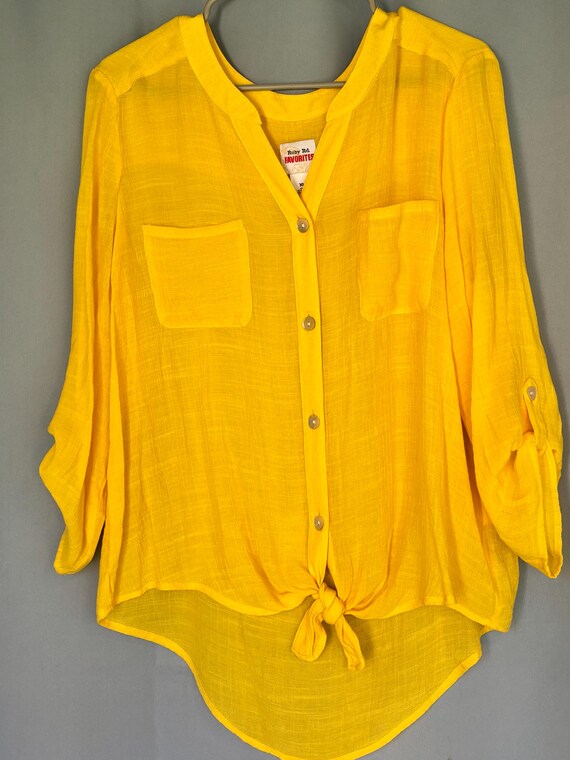 Ruby Rd Road V-Neck, Button-Up 3/4 Roll-Tab Sleev… - image 1