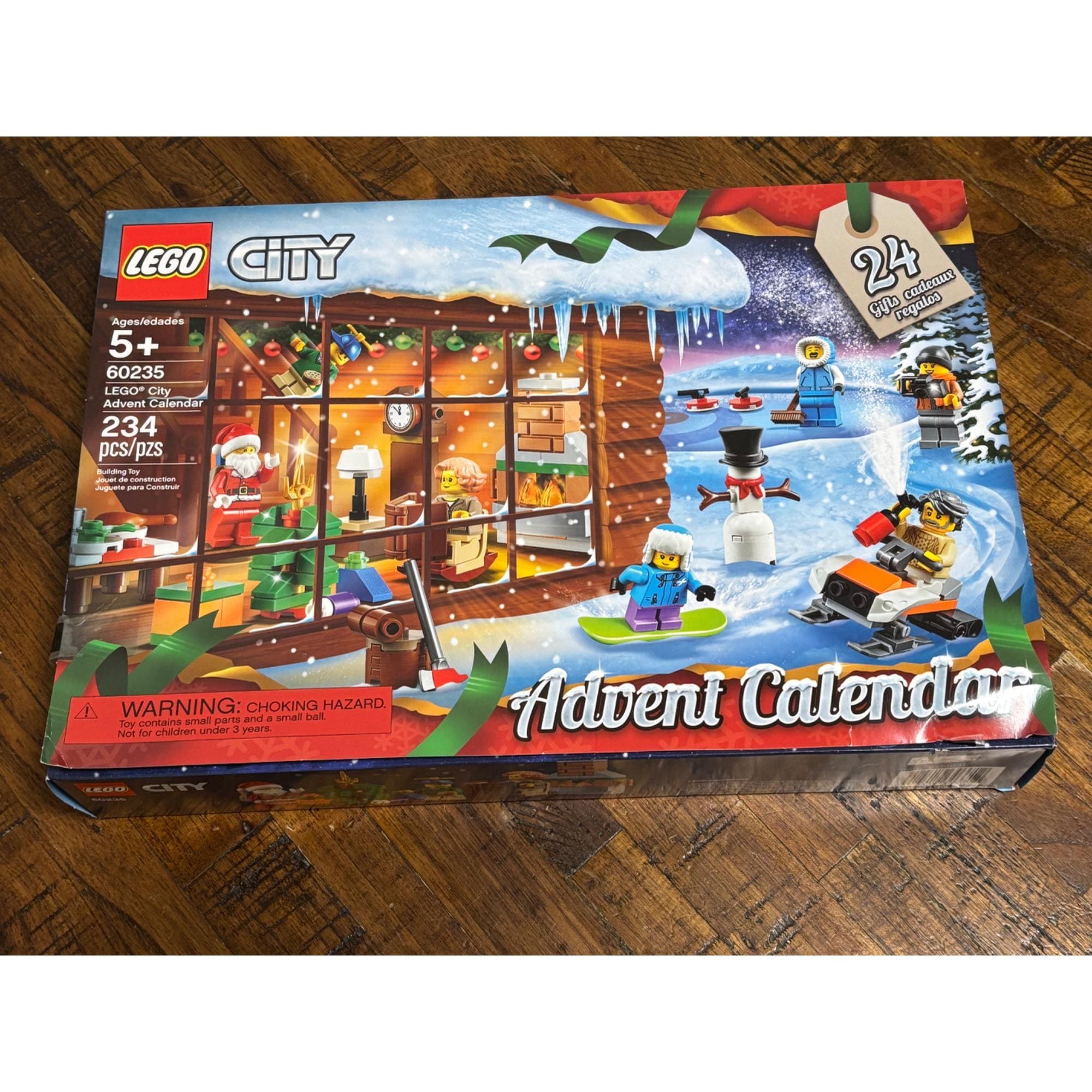 、 Lego City Advent 60235 Santa With Gift Bag (Day 24) | eBay