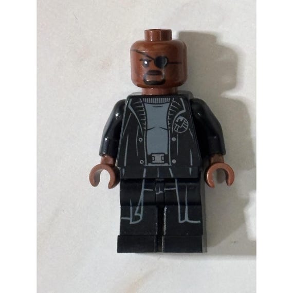 Lego Minifigure Nick Fury (SH0585a) From Spider-Man Far From Home Set 76130