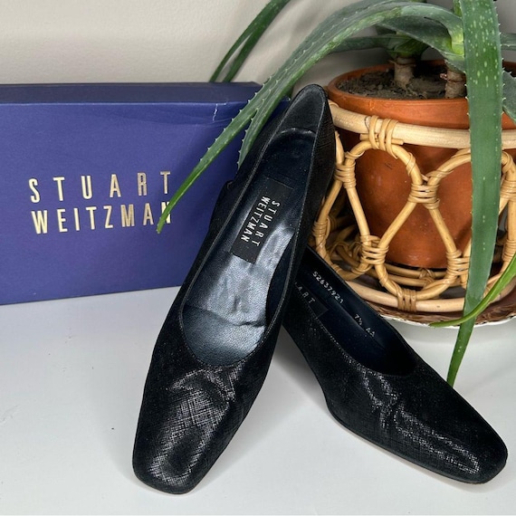 Stuart Weitzman Matrix Black Textured Leather Pum… - image 1