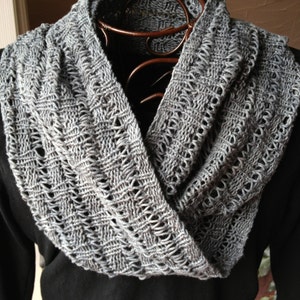 A Perfect Day Off Cowl Pattern image 4