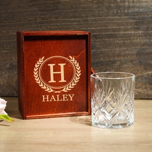 Personalized Whiskey Glass Set with Wooden Box, Engraved Groomsmen Whiskey Glass, Groomsman Gift, Best Man Gift, Dad Gifts,Boyfriend gifts
