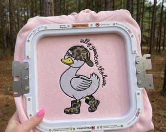 Silly Goose On The Loose Embroidery, Silly Goose Embroidery File, Funny Goose Embroidery Design, Leopard Goose Design, Digital Download