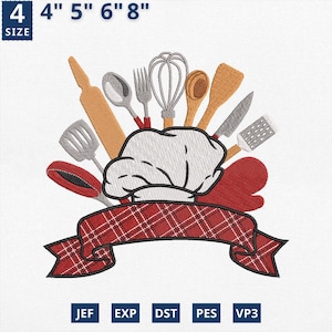Peut inclure: Motif brodé avec une toque de chef entourée d'ustensiles de cuisine, comme un rouleau à pâtisserie, un fouet et une spatule. Une bannière à carreaux rouges est en dessous. Disponible en tailles 10 cm, 13 cm, 15 cm et 20 cm.