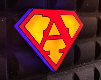 Aangepaste Superheld Letter LED Lightbox Sign Kinderkamer Gepersonaliseerde Naam Wanddecoratie Slaapkamer Superheld Thema LED Speelkamer