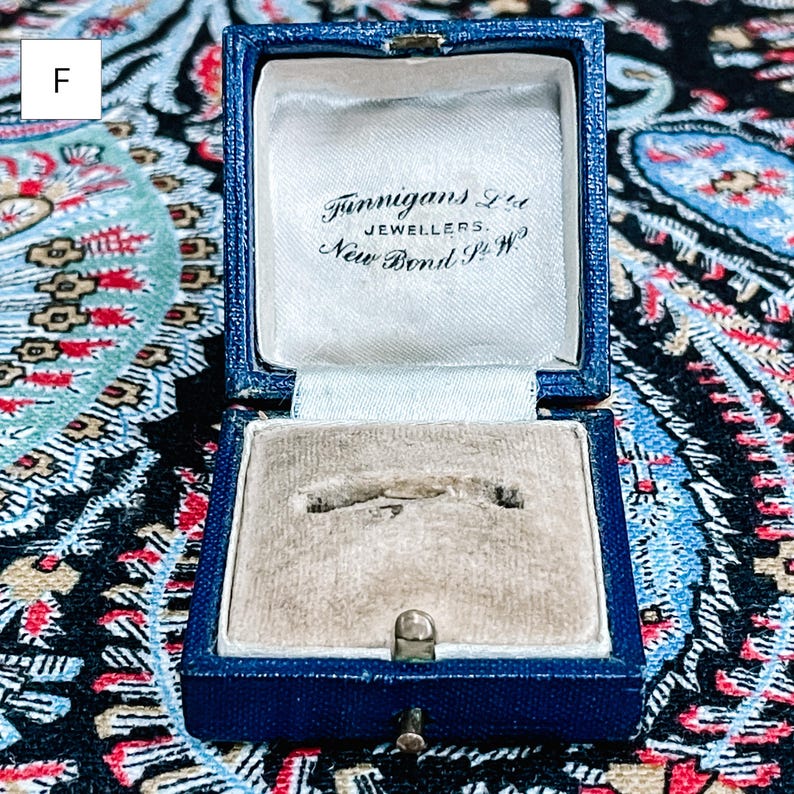 Antique/vintage English Ring Presentation Boxes – Velvet, Leather, Silk ...