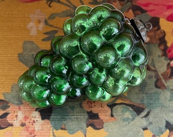 Adorno navideño de vidrio Kugel verde antiguo – Uvas de 10 cm