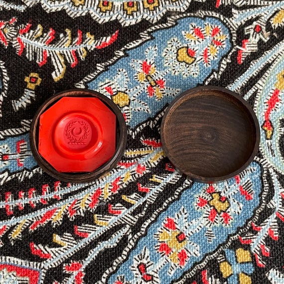 Antique Georgian / Victorian Wax Seal Impression in Treen Wood Box - England
