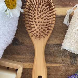 Spazzola per capelli in bambù: massaggio del cuoio capelluto e districante - ecologica