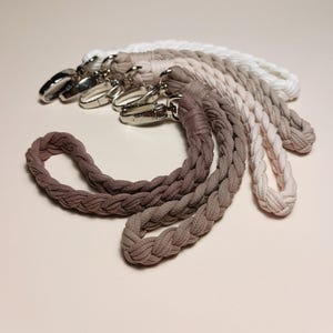 Boho porte-clé bracelet en coton macramé fait main minimaliste porte-clé bracelet mignon porte-clé bracelet lanière de poignet cadeau fête des mères