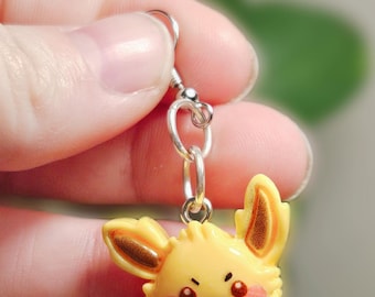 Pendientes de Jolteon: Monstruo de anime, joyería 3D de Eevee