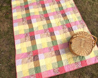SALE 175.00  Spring Green Plaid Quilt: All Cotton Lap Blanket, Machine Washable (67" x 87")