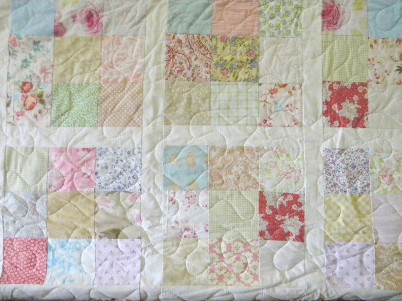 Quilts Shabby Chic Cottage Chic Patchwork Quilt Queen Size Etsy