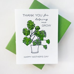 Aidez-moi à grandir maman - Carte de voeux pour la Fête des Mères typographique