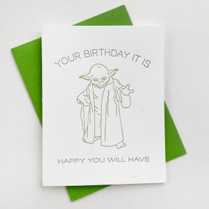 É aniversário - Cartão de aniversário com impressão tipográfica